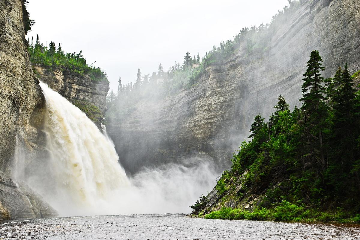 Chute Vauréal in Quebec